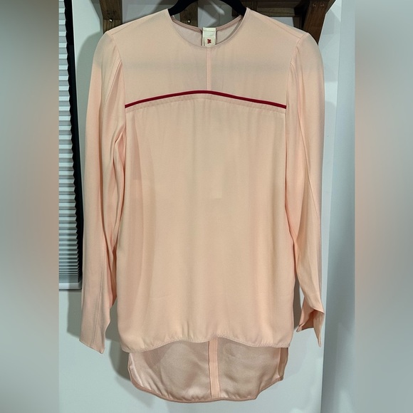 NWT Marni Pale Peach Crew Neck Blouse High Low Hem Cut Out Cuff IT 38 (US 2) - Picture 3 of 16